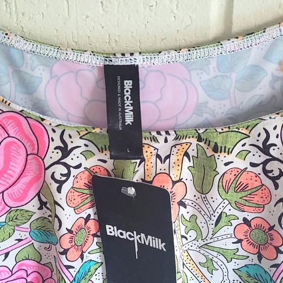 Blackmilk Floral Ruffle Hem Dress - Picture 3 of 3